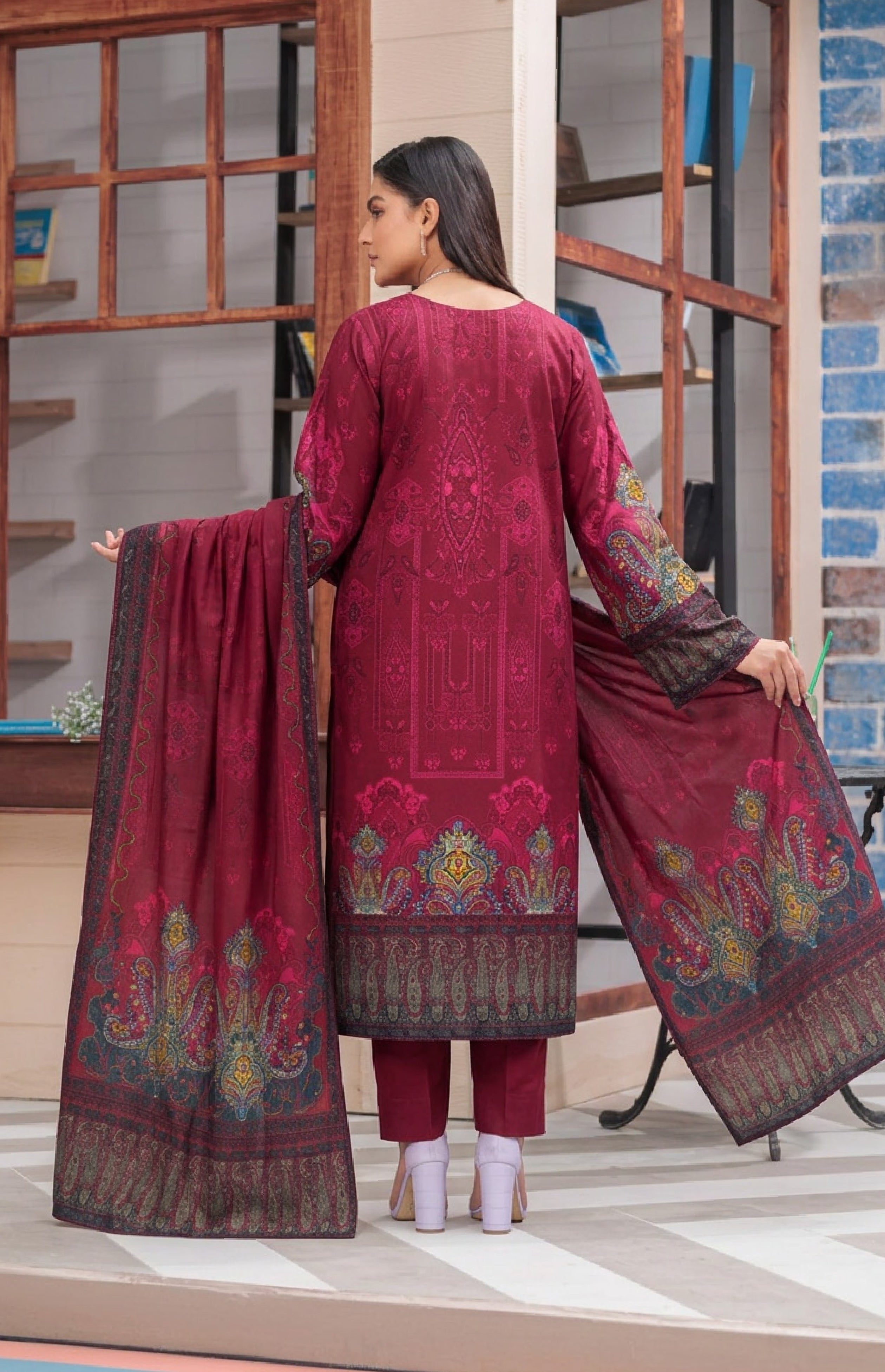 Zohra Digital Printed Lawn Unstitched 3 Piece Suit