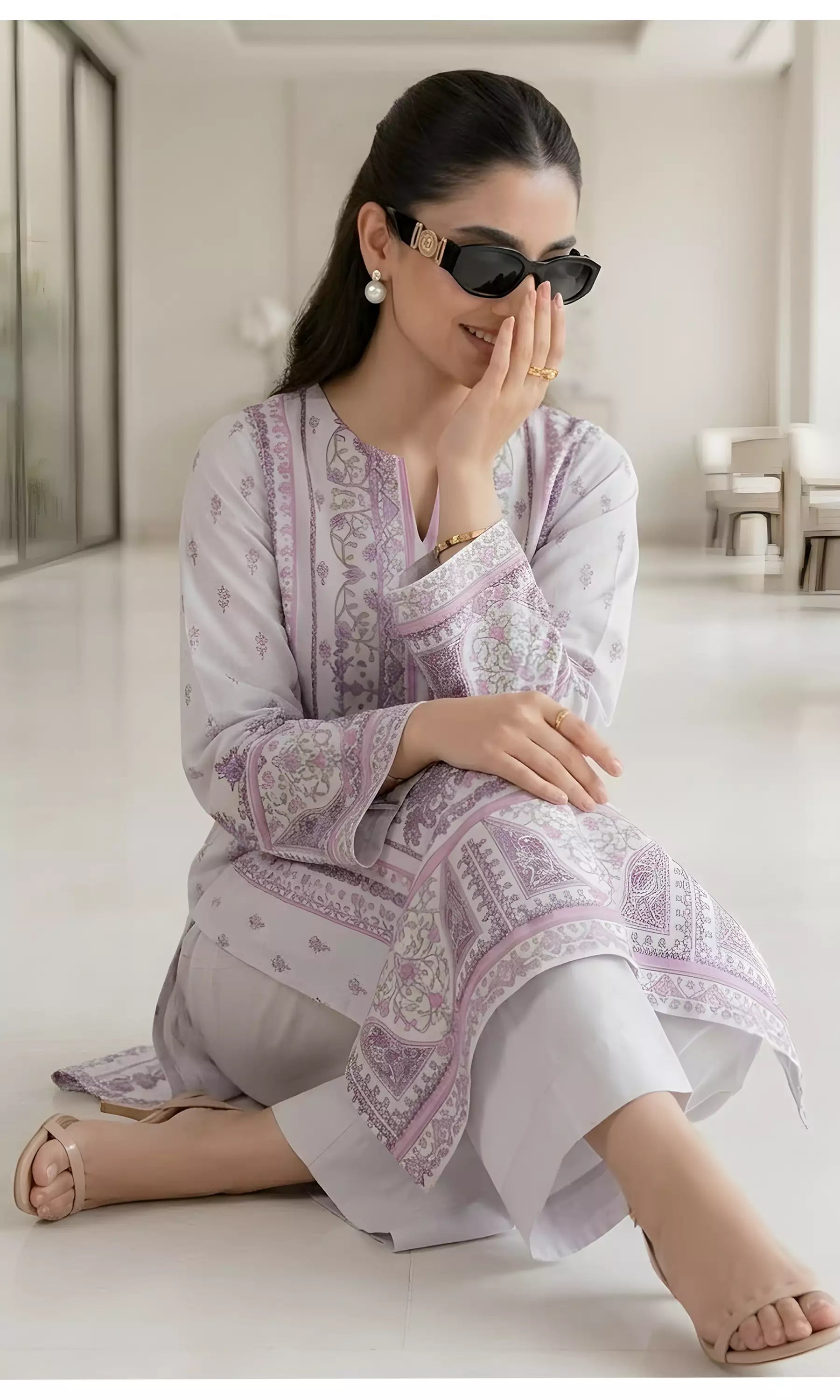 Khadija Digital Printed Lawn Unstitched 3 Piece Suit