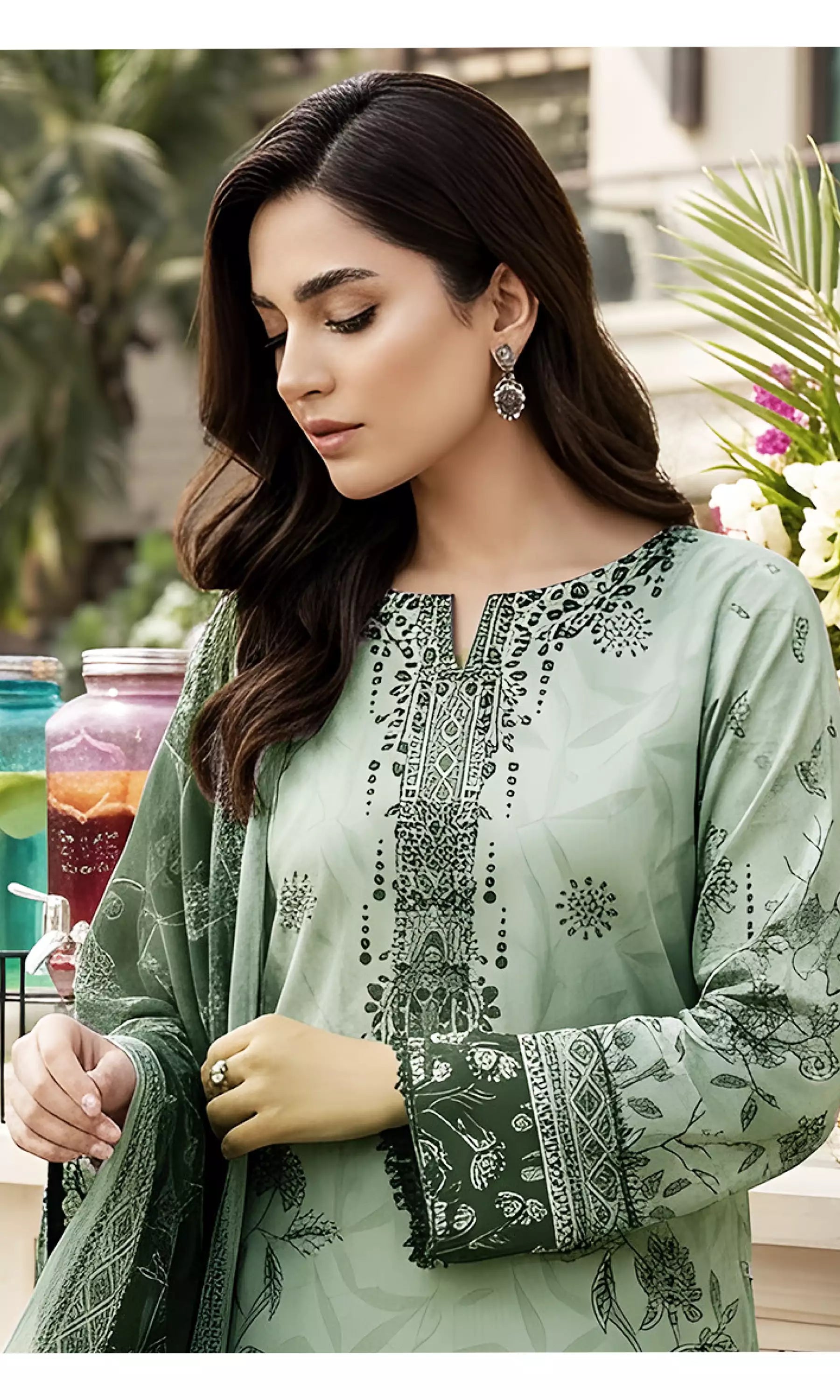 Fiza Digital Printed Lawn Unstitched 3 Piece Suit