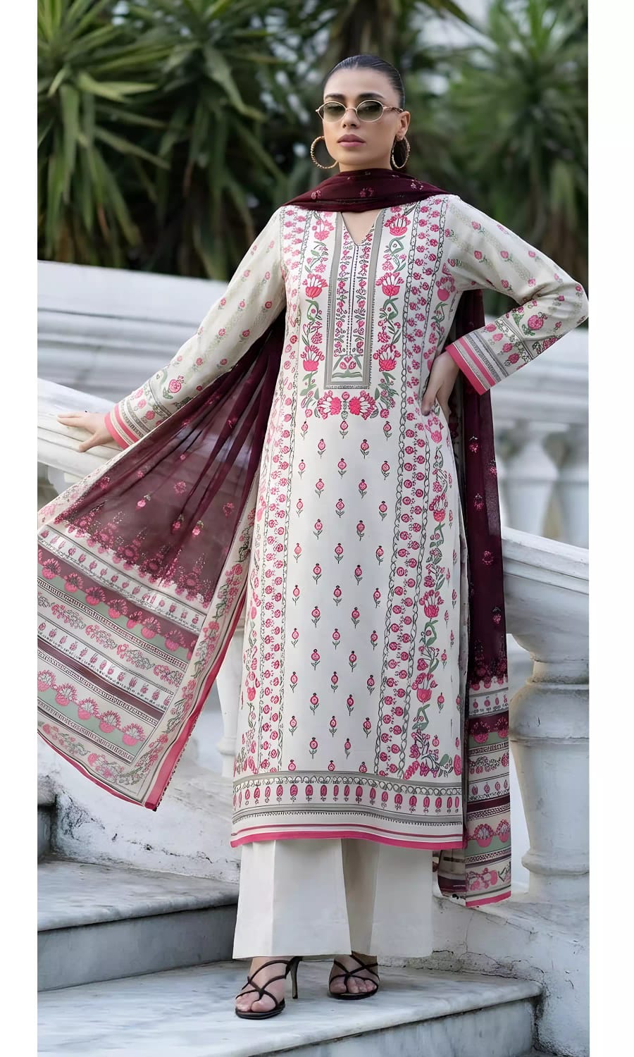 Wardah Digital Printed Lawn Unstitched 3 Piece Suit
