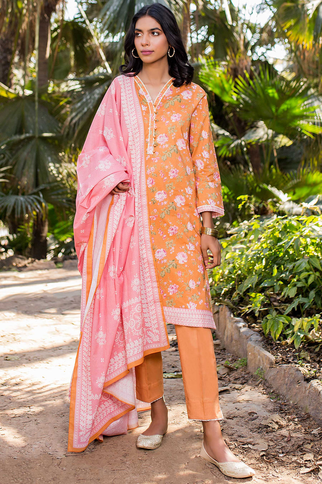Faiza Digital Printed Lawn Unstitched 3 Piece Suit