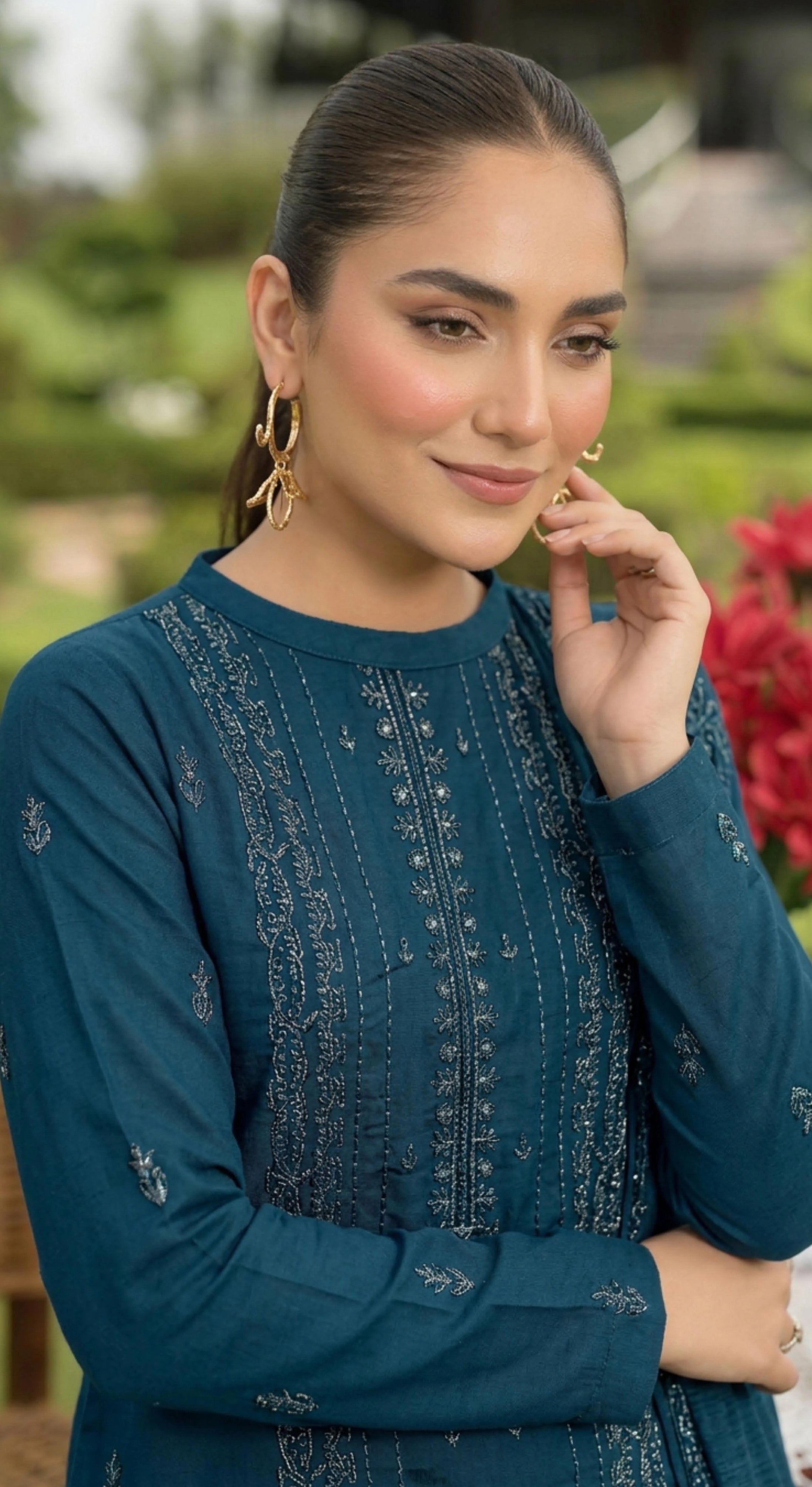Veda Embroidered Lawn Unstitched 3 Piece Suit — Premium Edit